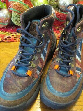 K102-Inkkas Cyprus Trekk Boots SZ 9